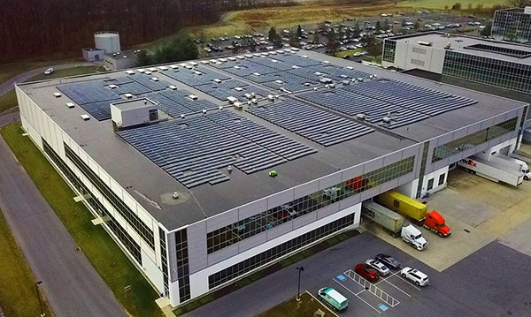 Rooftop PV generation Billede af solcelleproduktion på taget