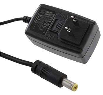GlobTek WR9QE500CCPNAIMR6B AC/DC external wall mount adapter Obrázek externího adaptéru AC/DC WR9QE500CCPNAIMR6B do nástěnné zásuvky od společnosti GlobTek