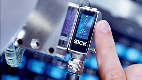 Unique integrated touchscreen of SICK W10 units Image of unique integrated touchscreen of SICK W10 units
