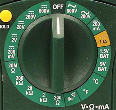 How to Measure Voltage in a Circuit