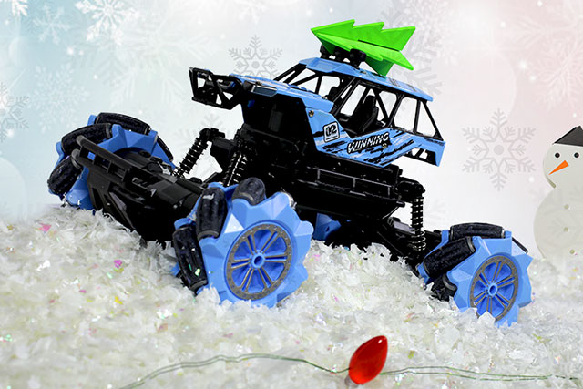 Seeed's Mecanum Wheel Remote Control Toy Car