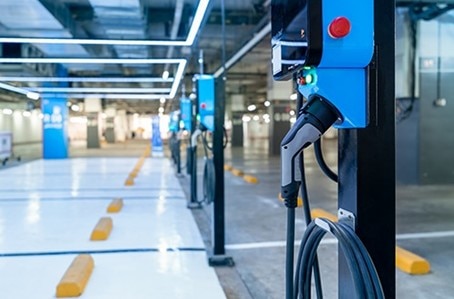 The Impacts of Wireless Communication on the Solar Industry Revolution