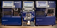 Brady Print and Apply Machines Brady 即印即貼貼標機的圖片