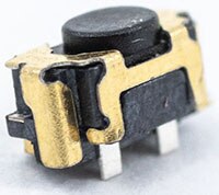 E-Switch's TL4115 Series Tact Switch Abbildung: Tastschalter der Serie TL4110 von E-Switch