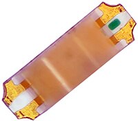 QT Brightek's QBLP615 RGB 1206 Side View LED Image de la LED QBLP615 RVB de type 1206 à vue latérale de QT Brightek