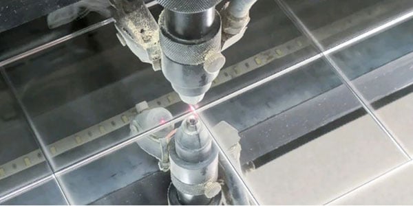 A Guide on Working with Mirrored Acrylic Image of A Guide on Working with Mirrored Acrylic