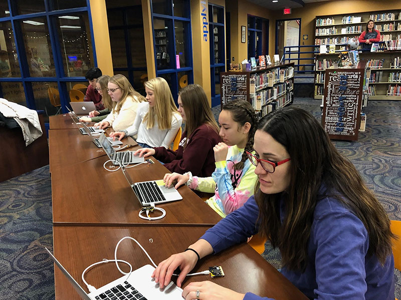 Lincoln High School Maker Space_ Digi-Key Takeover Edition Lincoln High School Maker Space_ DigiKey Takeover Edition