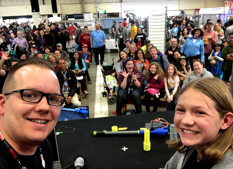 Make: Electronic stage with @robotmakergirl Image of Make: Electronic stage with @robotmakergirl