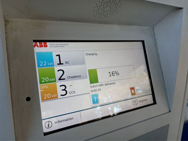 How Touchscreens Work and Which Technology is Best for Your Project How Touchscreens Work and Which Technology is Best for Your Project