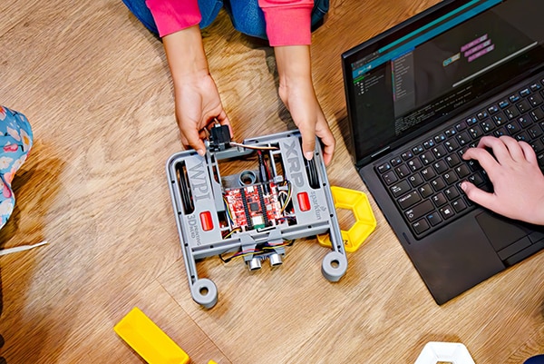 Raspberry Pi RP2350 Now Powers the XRP! Raspberry Pi RP2350 Now Powers the XRP!