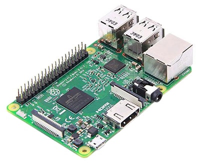 Raspberry Pi 3 的外形尺寸沿袭了前几代产品，但进一步升级了 SoC。