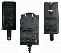 Adam Tech 的电源适配器图片