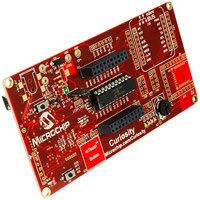 Microchip 的 Curiosity 开发板图片