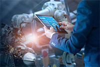 Microchip 的 MCP331 模数转换器图片