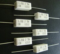 Stackpole Electronics 的 CB 系列陶瓷外罩防火繞線電阻圖片