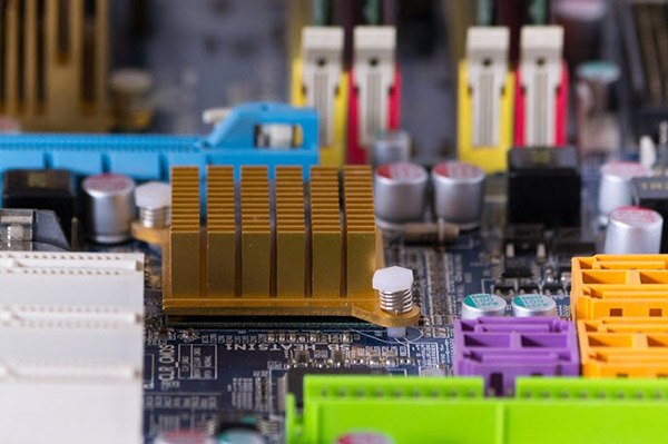 The Chemistry of Heatsinks