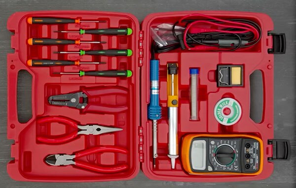 Image of Favorite Things 2025: Top Electronics Tools & Boards for Makers