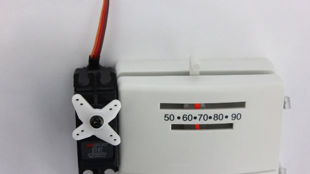 Attaching the Servo